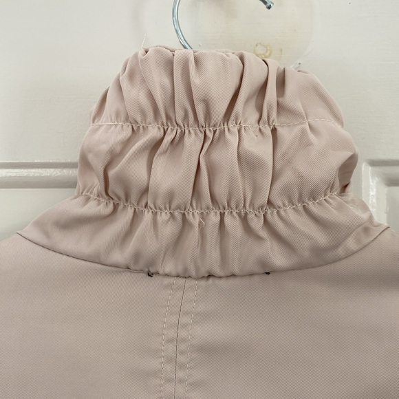 Neutral Utility Jacket. Size Medium - Picture 8 of 10